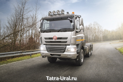 tatra-phoenix-6x6__tractor_01