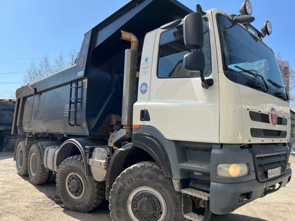 tatra t 158 8p5r46.261.8x8.2 r. (2025)